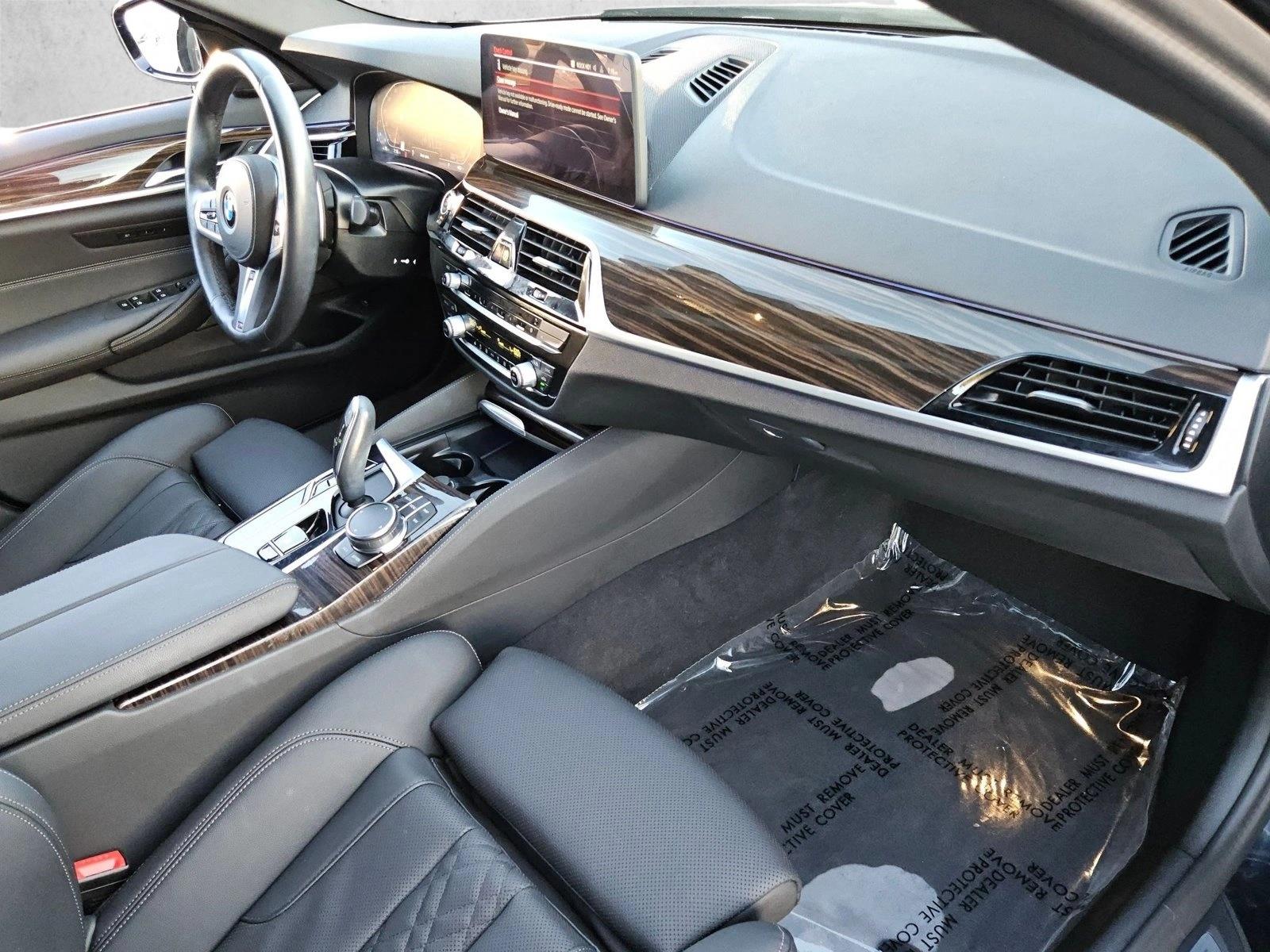 2023 BMW 5 Series 530i - Photo 23