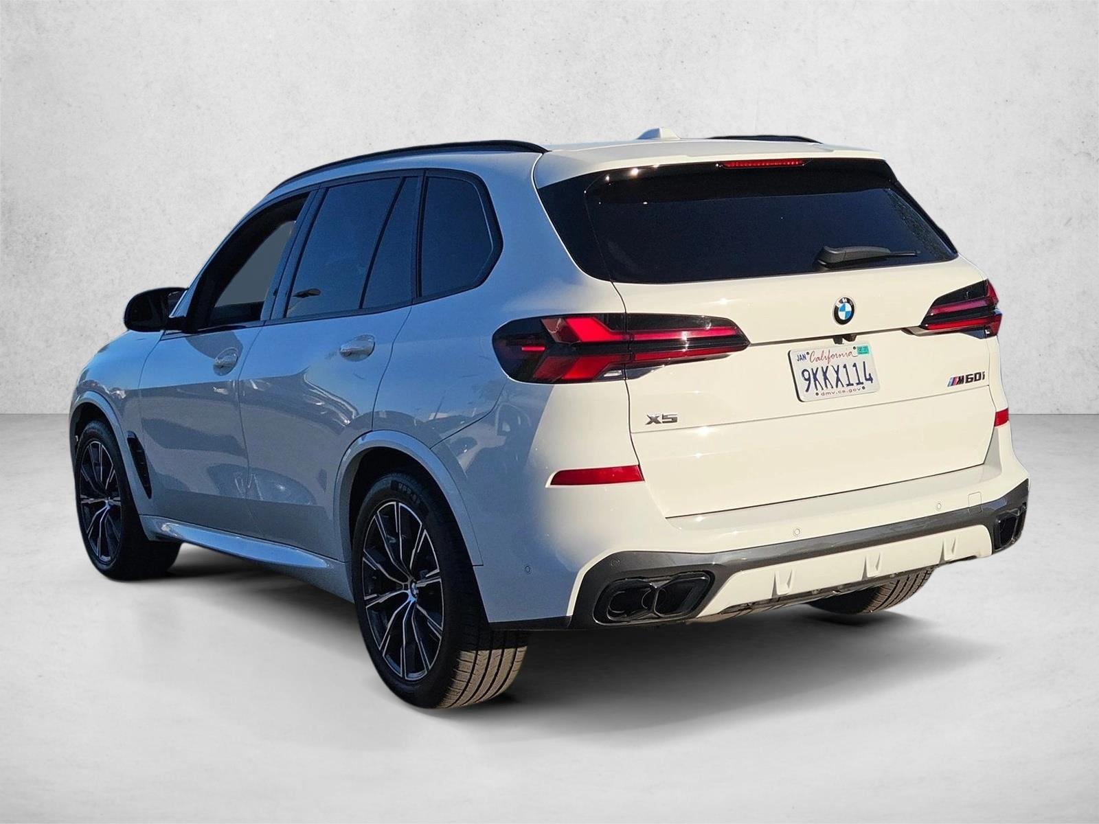 2024 BMW X5 M60i - Photo 8