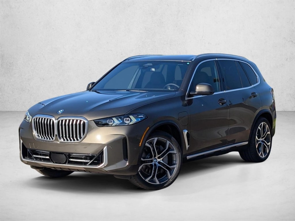 New 2026 BMW X5 PHEV xDrive50e SUV