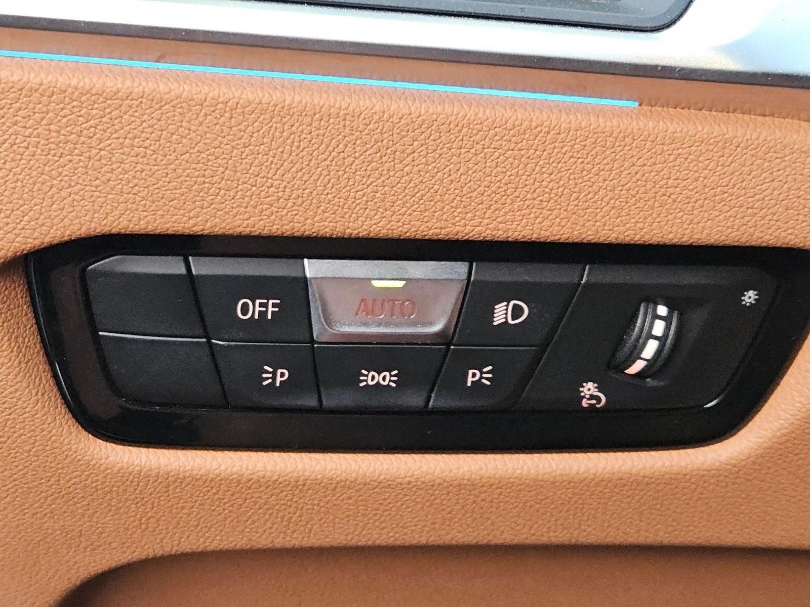 2024 BMW i4 35 - Photo 7