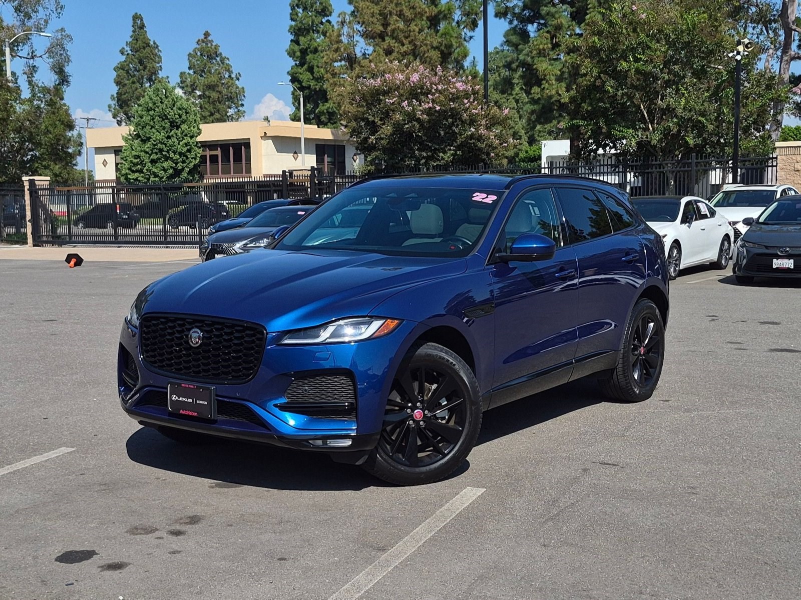  Jaguar F-PACE