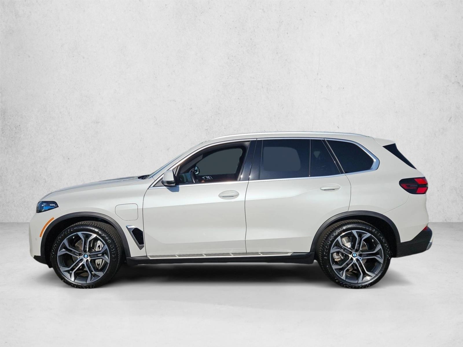 2026 BMW X5 50e - Photo 9