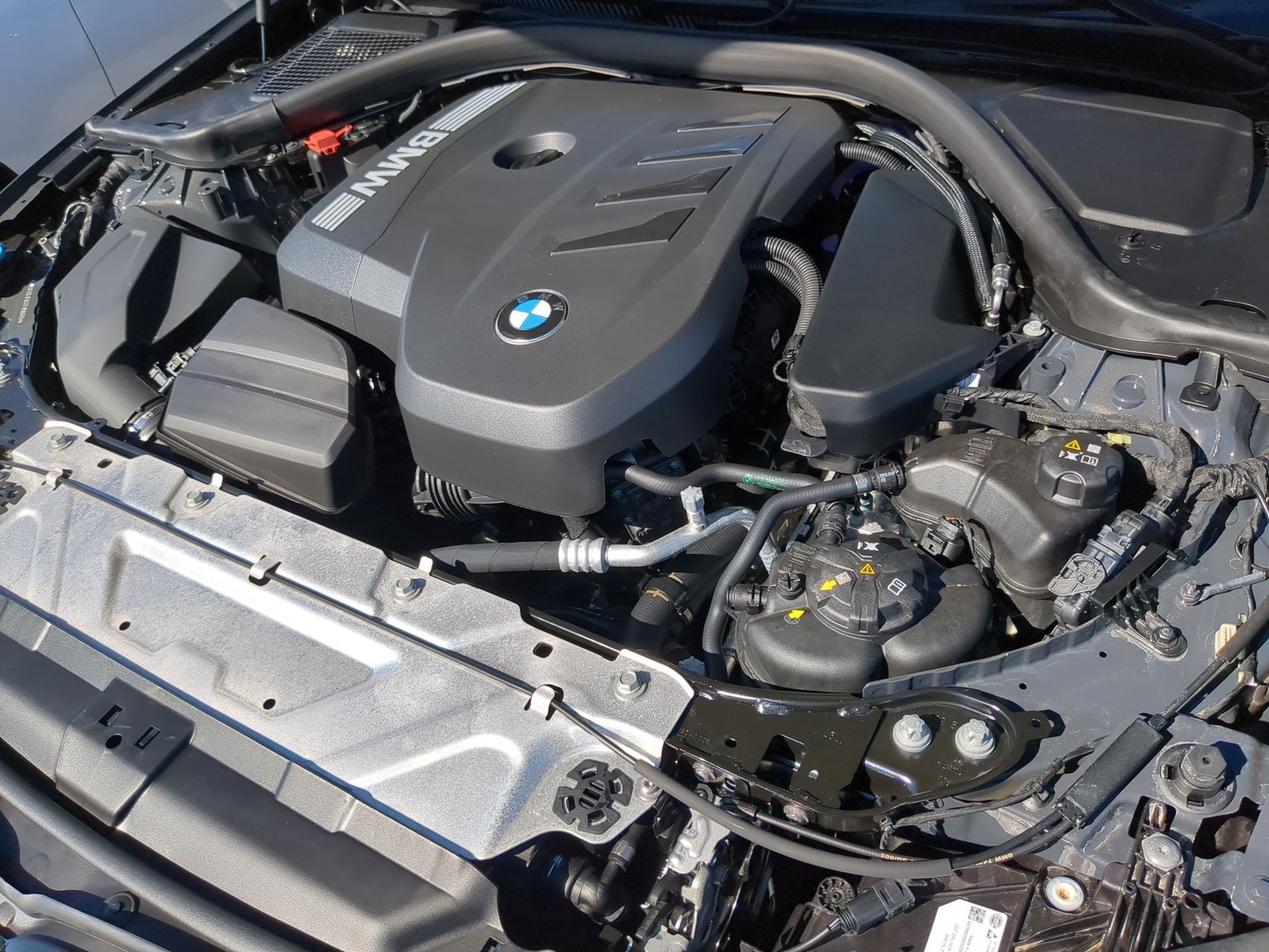 2026 BMW 3 Series 330i - Photo 23