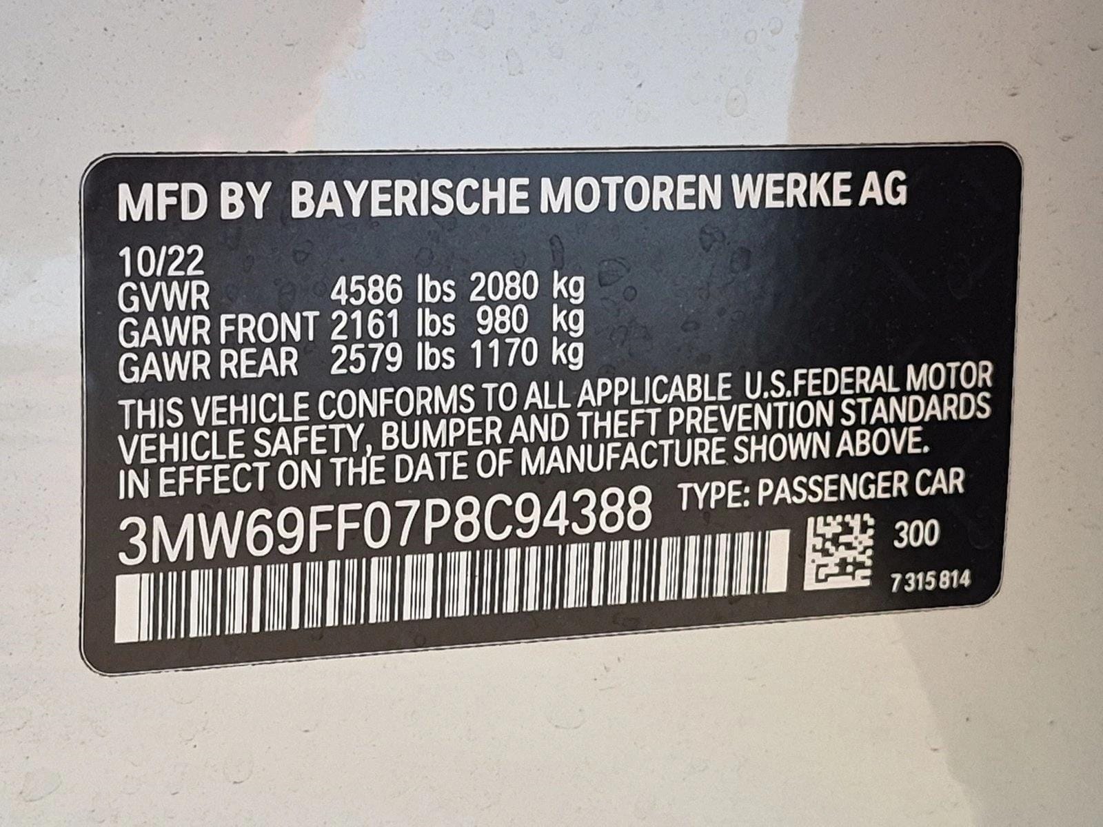 2023 BMW 3 Series 330i - Photo 25