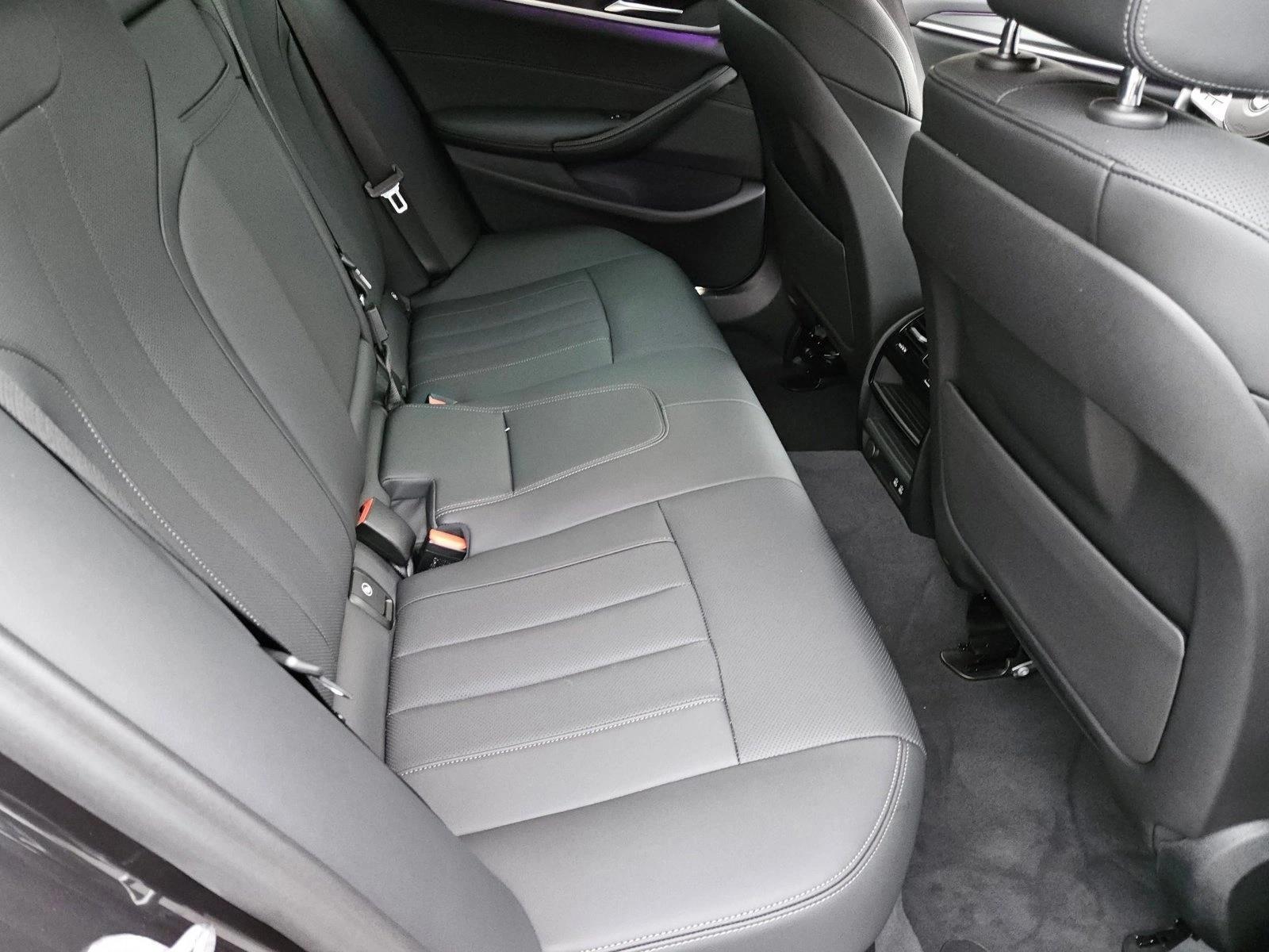 2023 BMW 5 Series 540i - Photo 21