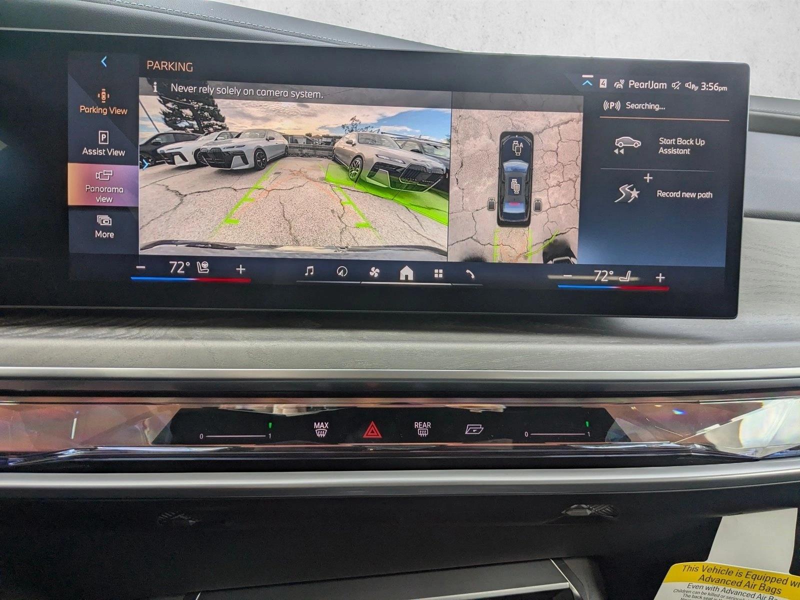 2026 BMW 7 Series 750e - Photo 12