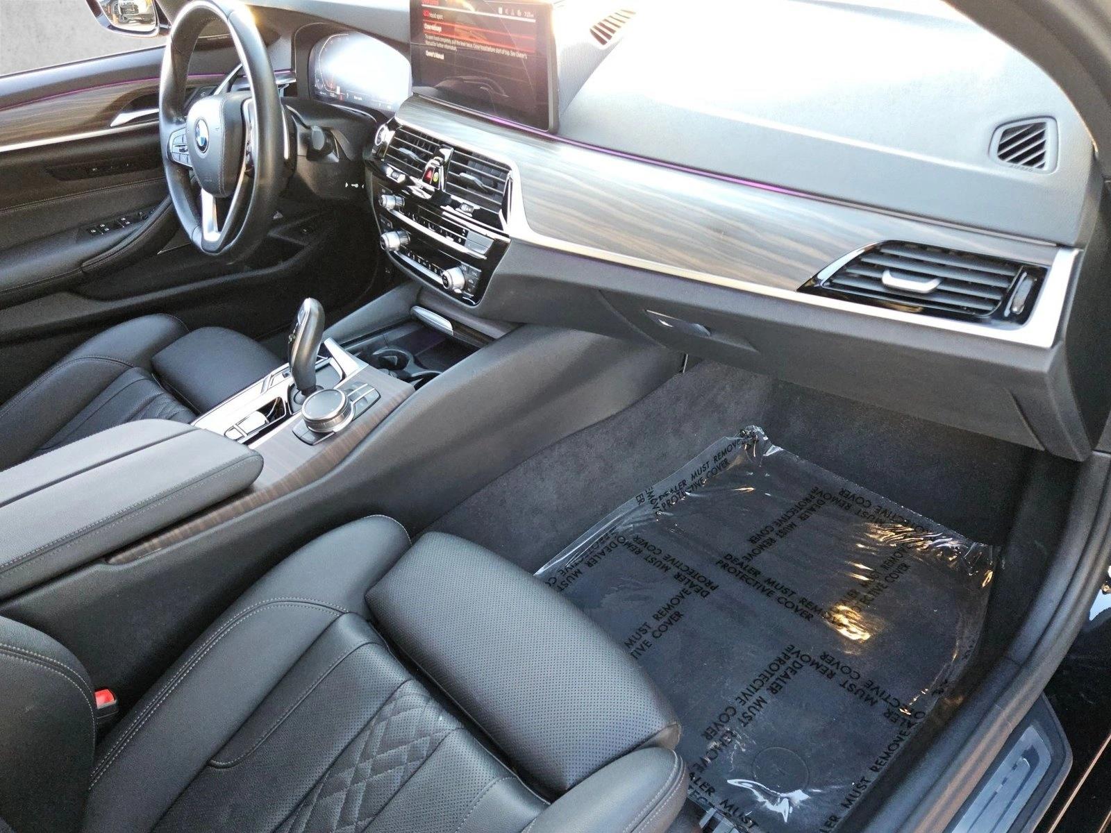 2023 BMW 5 Series 530i - Photo 23