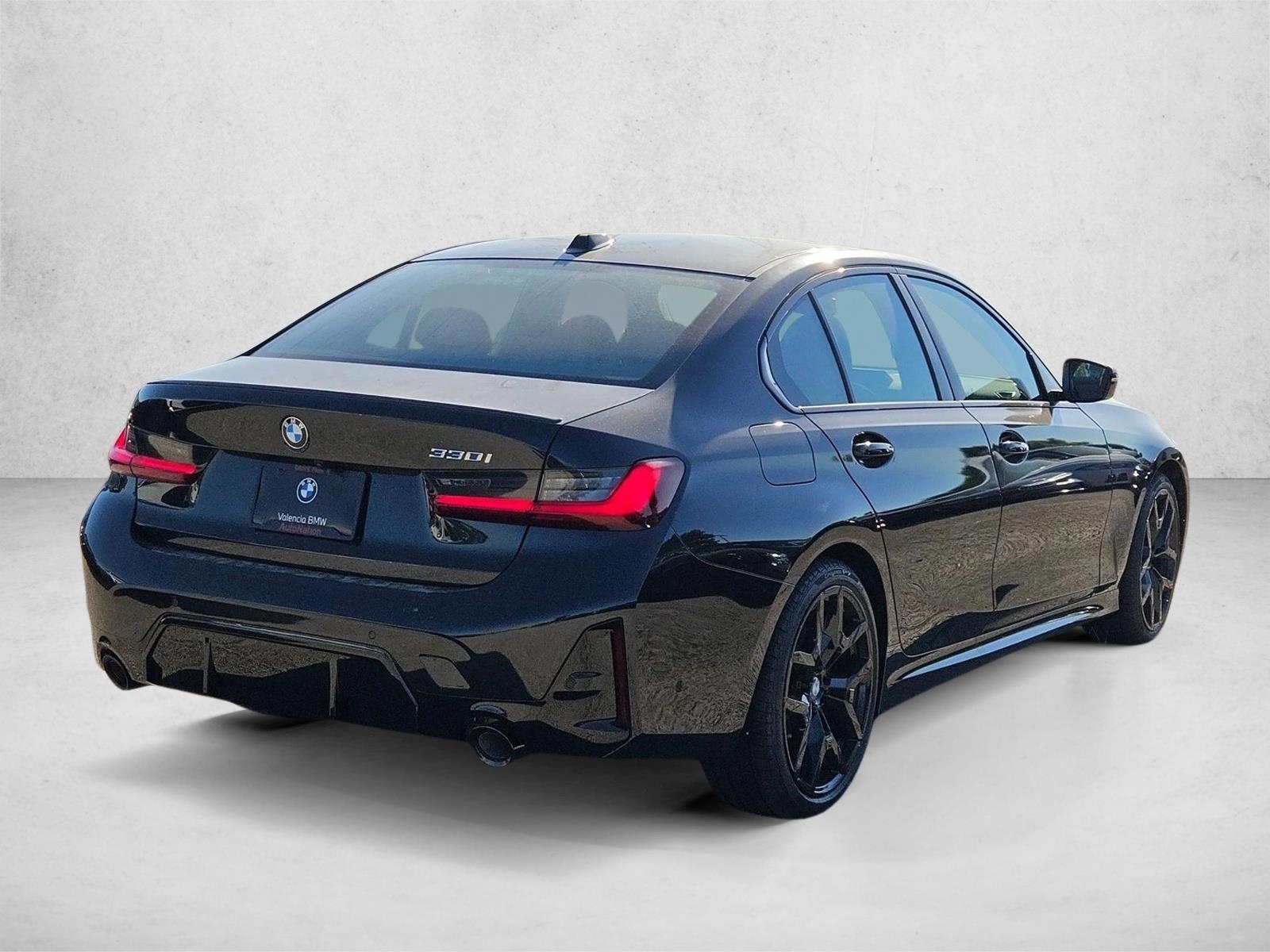 New 2026 BMW 330i Sedan