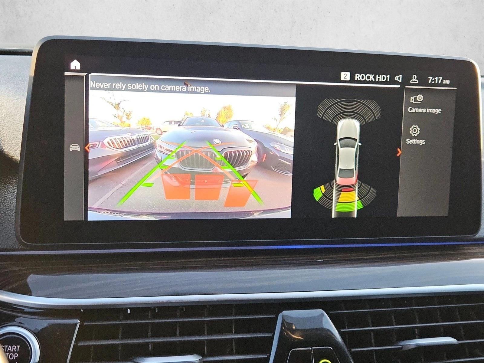 2023 BMW 5 Series 530i - Photo 14