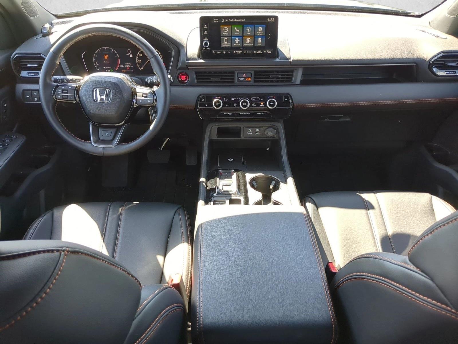 2025 Honda Pilot TrailSport - Photo 13