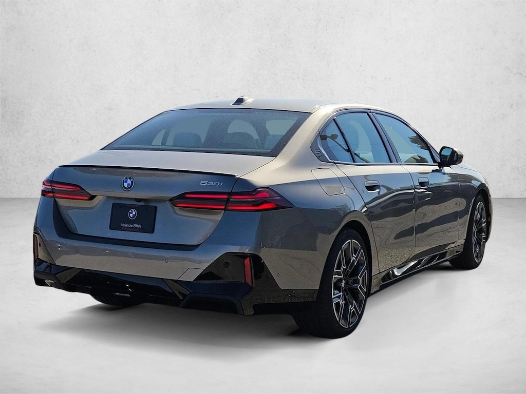 New 2027 BMW 530i Sedan