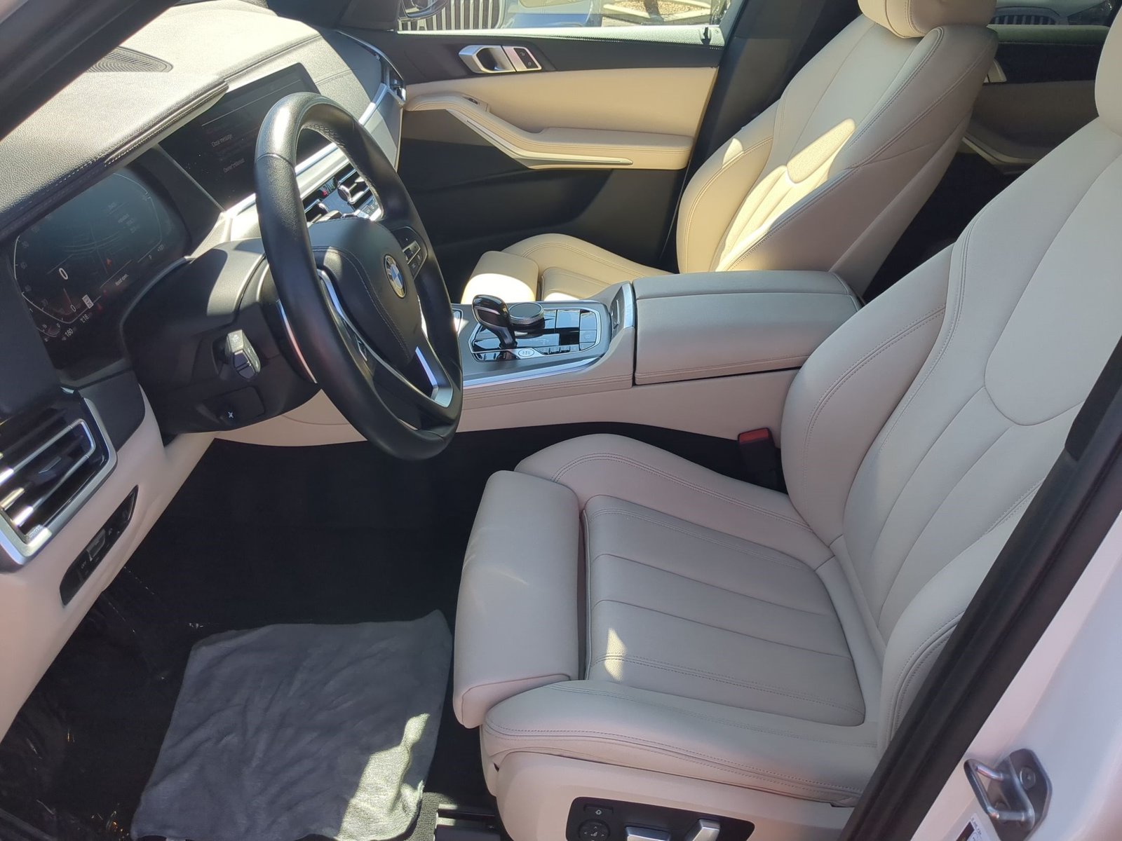 2022 BMW X5 40i - Photo 17