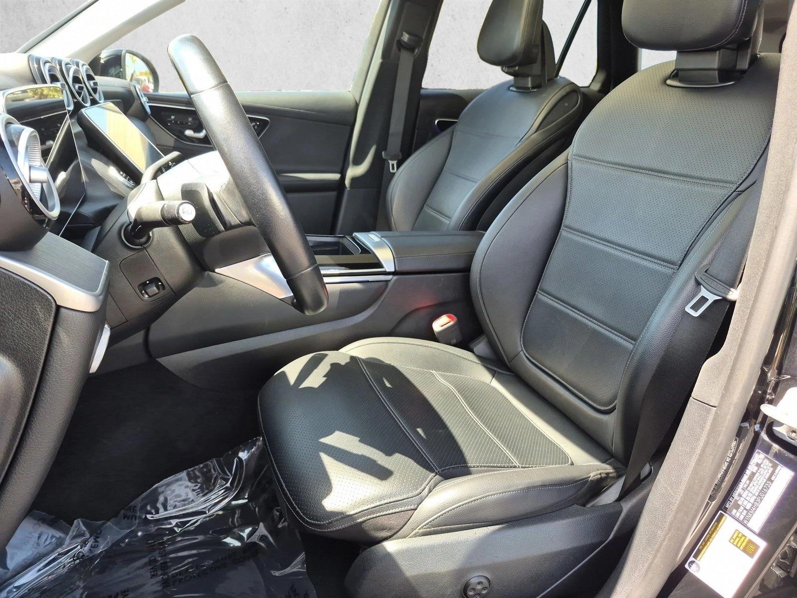 2023 Mercedes-Benz GLC GLC 300 - Photo 17