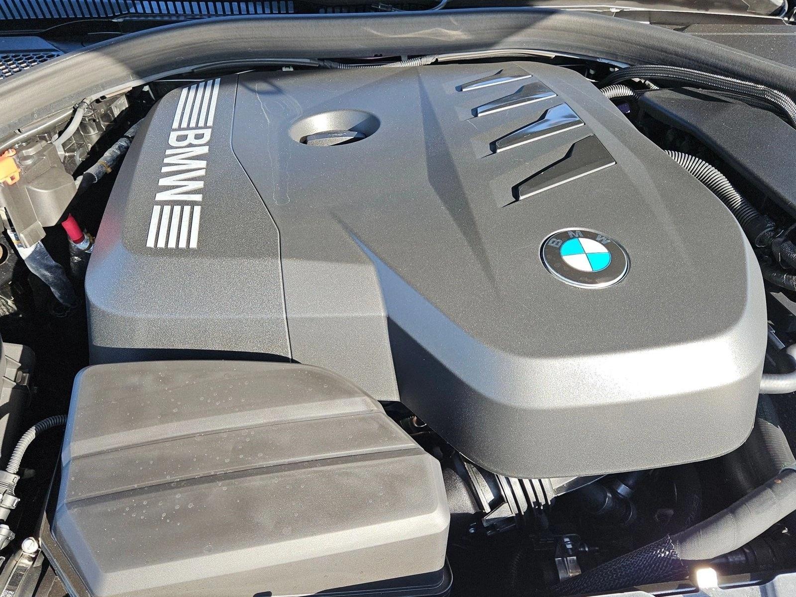 2026 BMW 3 Series 330i - Photo 23