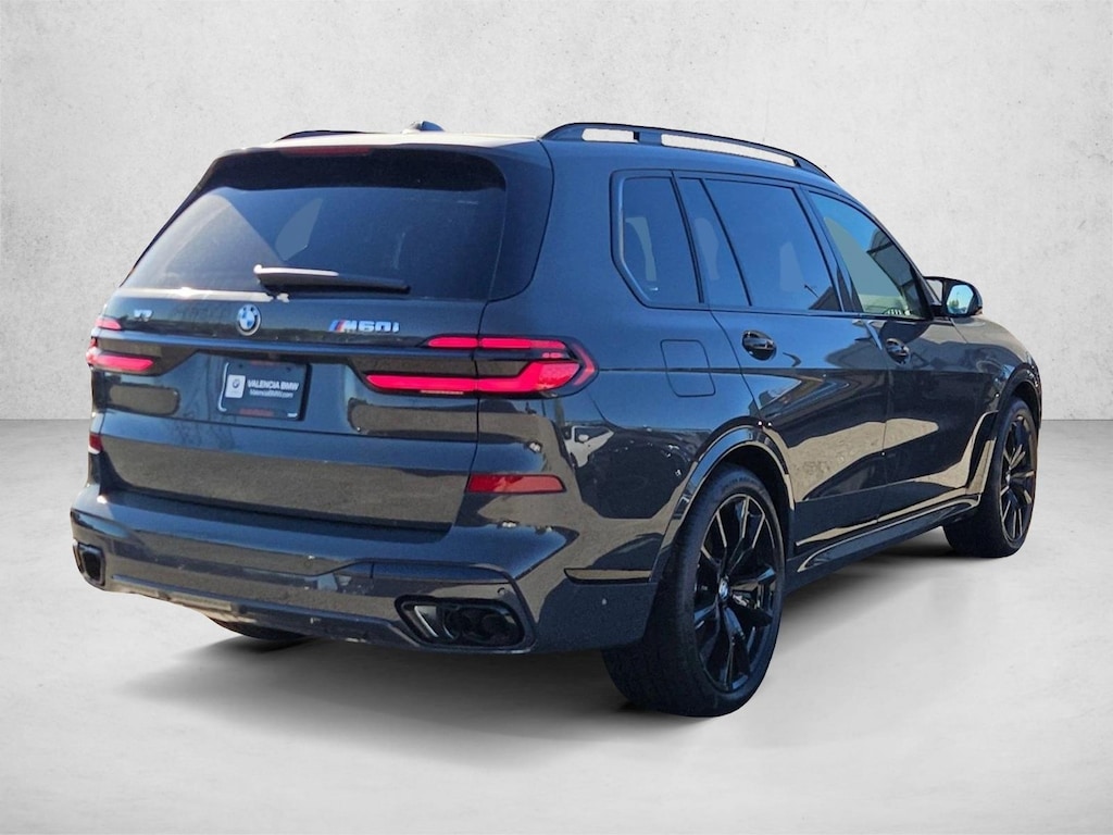 New 2027 BMW X7 M60i SUV