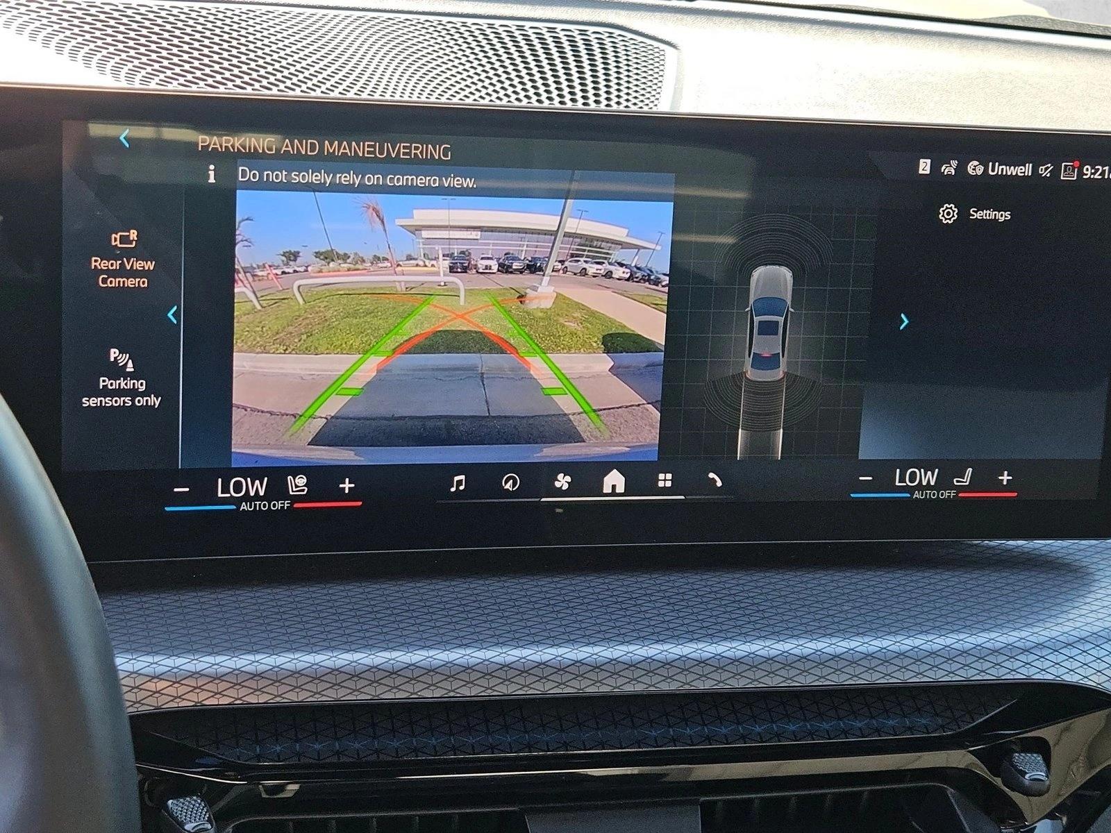 2026 BMW 3 Series 330i - Photo 14