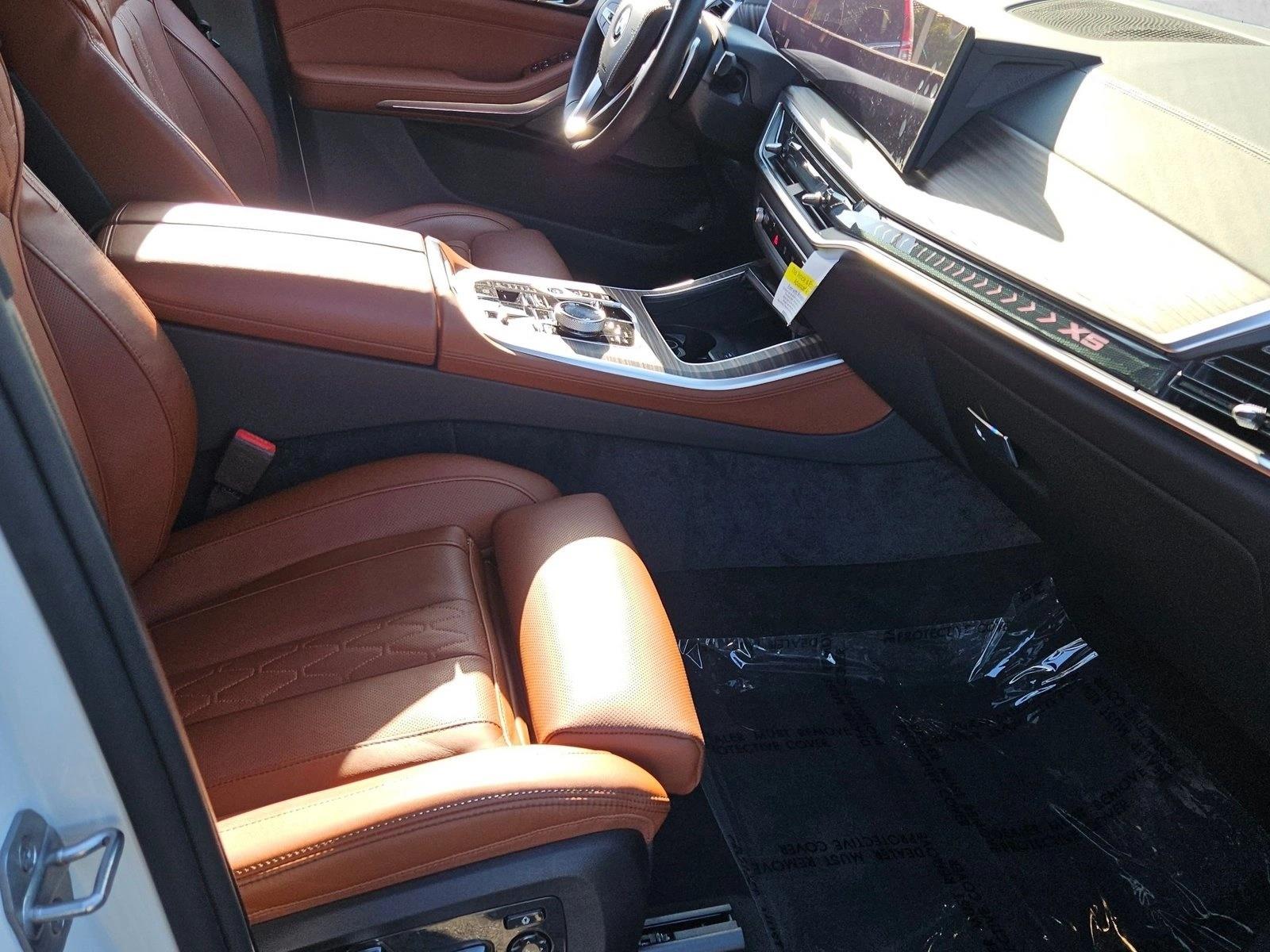 2026 BMW X5 50e - Photo 22