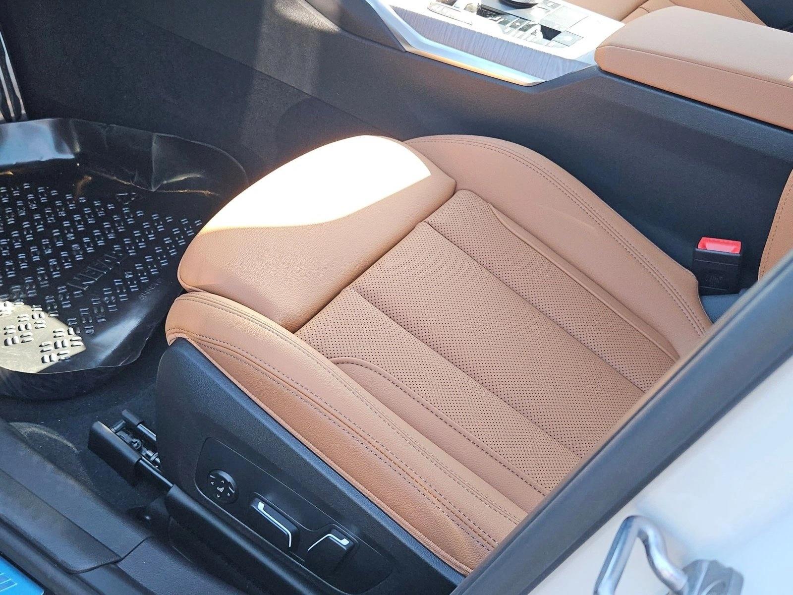 New 2026 BMW 330i Sedan