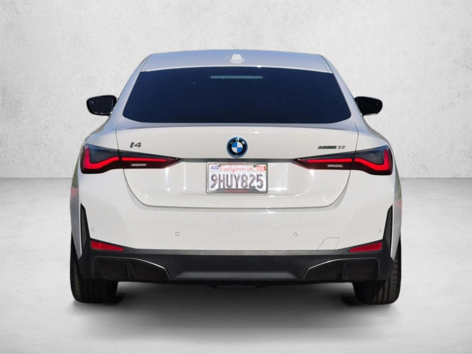 2023 BMW i4 35 - Photo 7