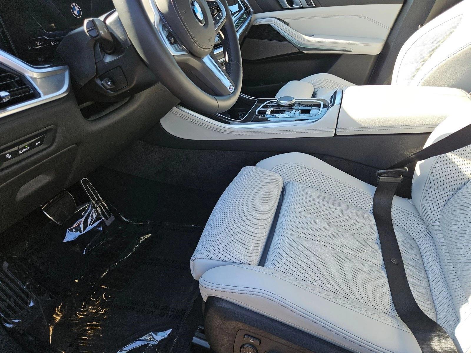 2026 BMW X5 40i - Photo 16