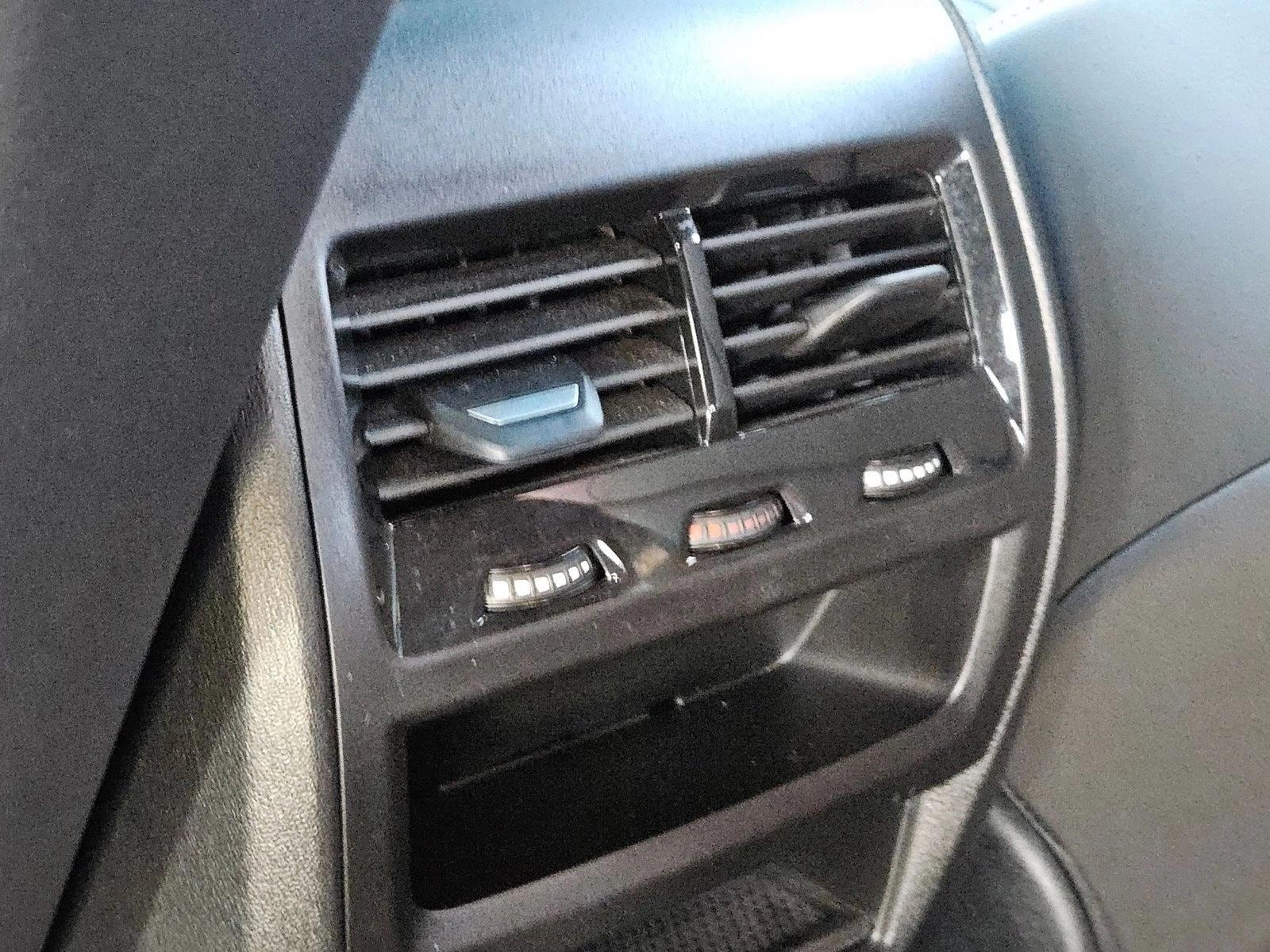 2025 BMW X6 40i - Photo 18