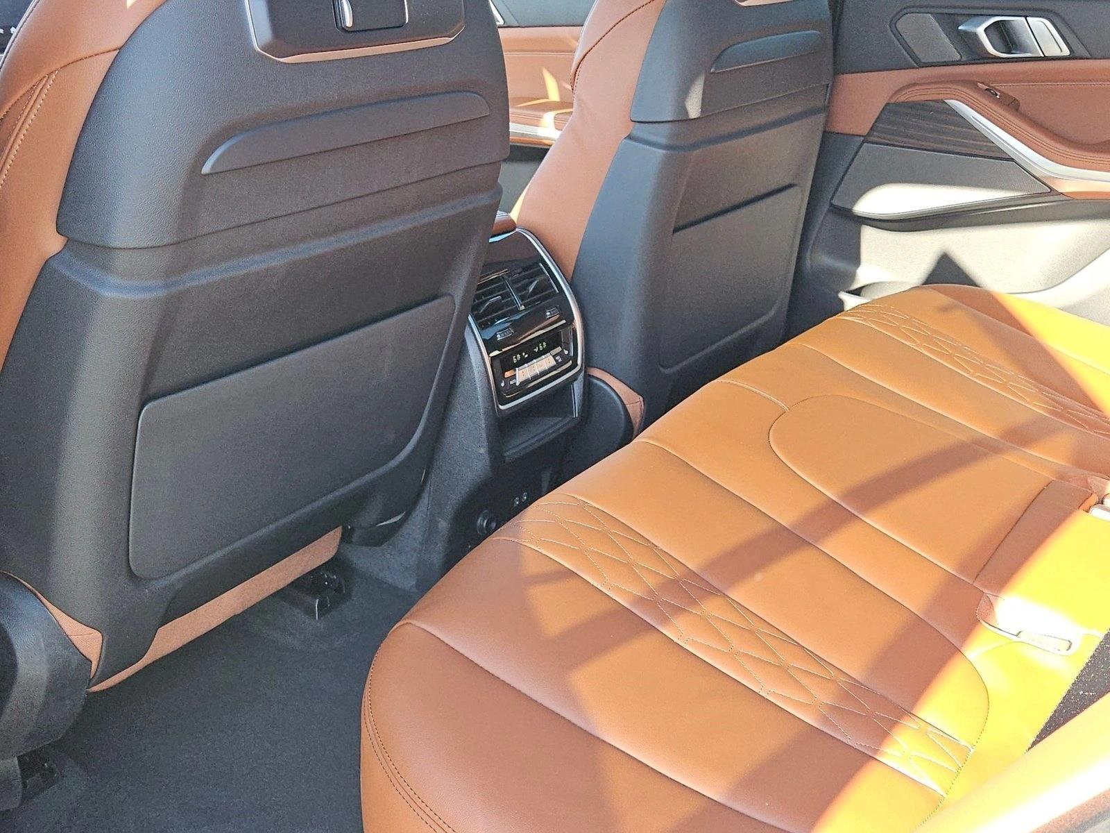 2026 BMW X5 50e - Photo 20