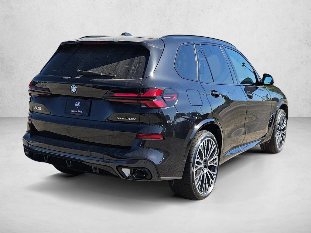New 2026 BMW X5 xDrive40i SUV