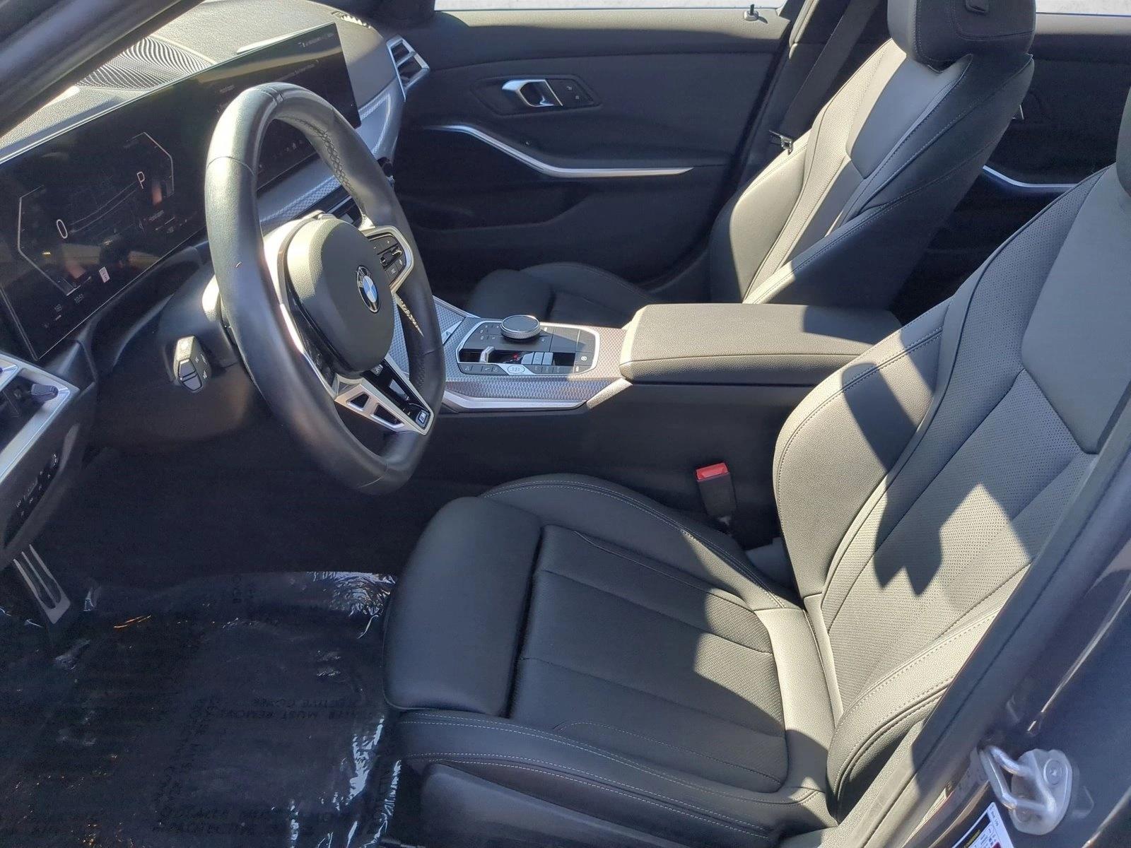 2026 BMW 3 Series 330i - Photo 17