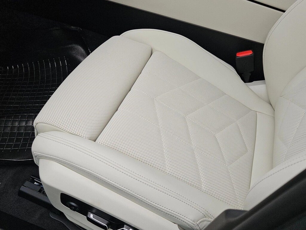 New 2027 BMW 530i Sedan