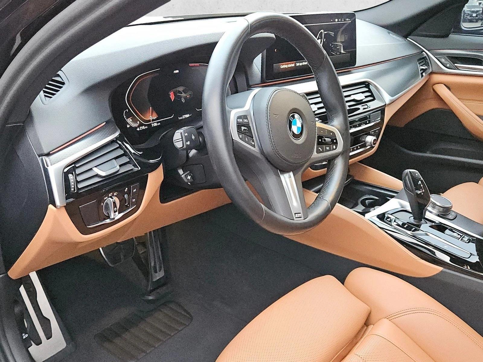 2023 BMW 5 Series 530i - Photo 10