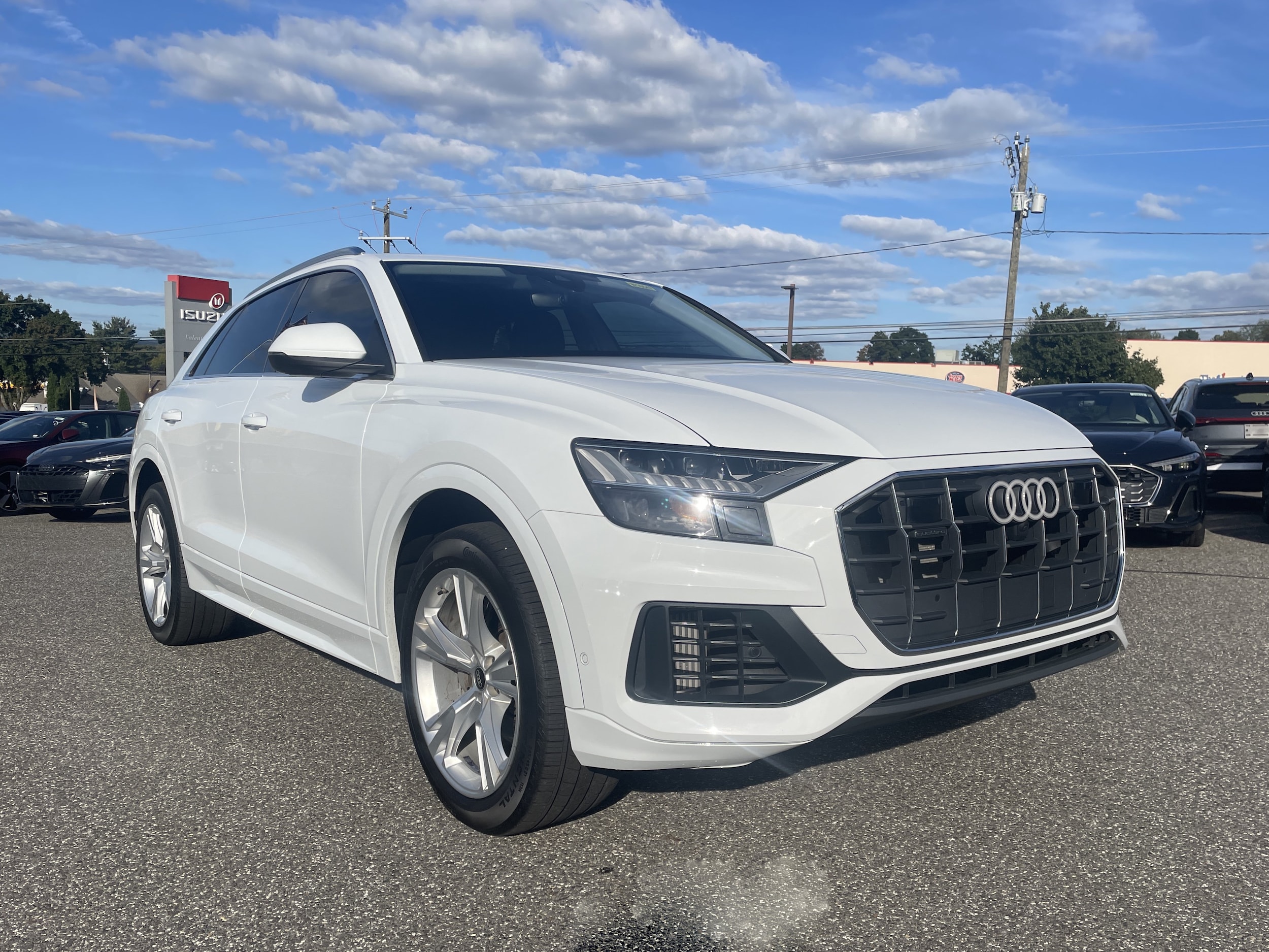2023 Audi Q8
