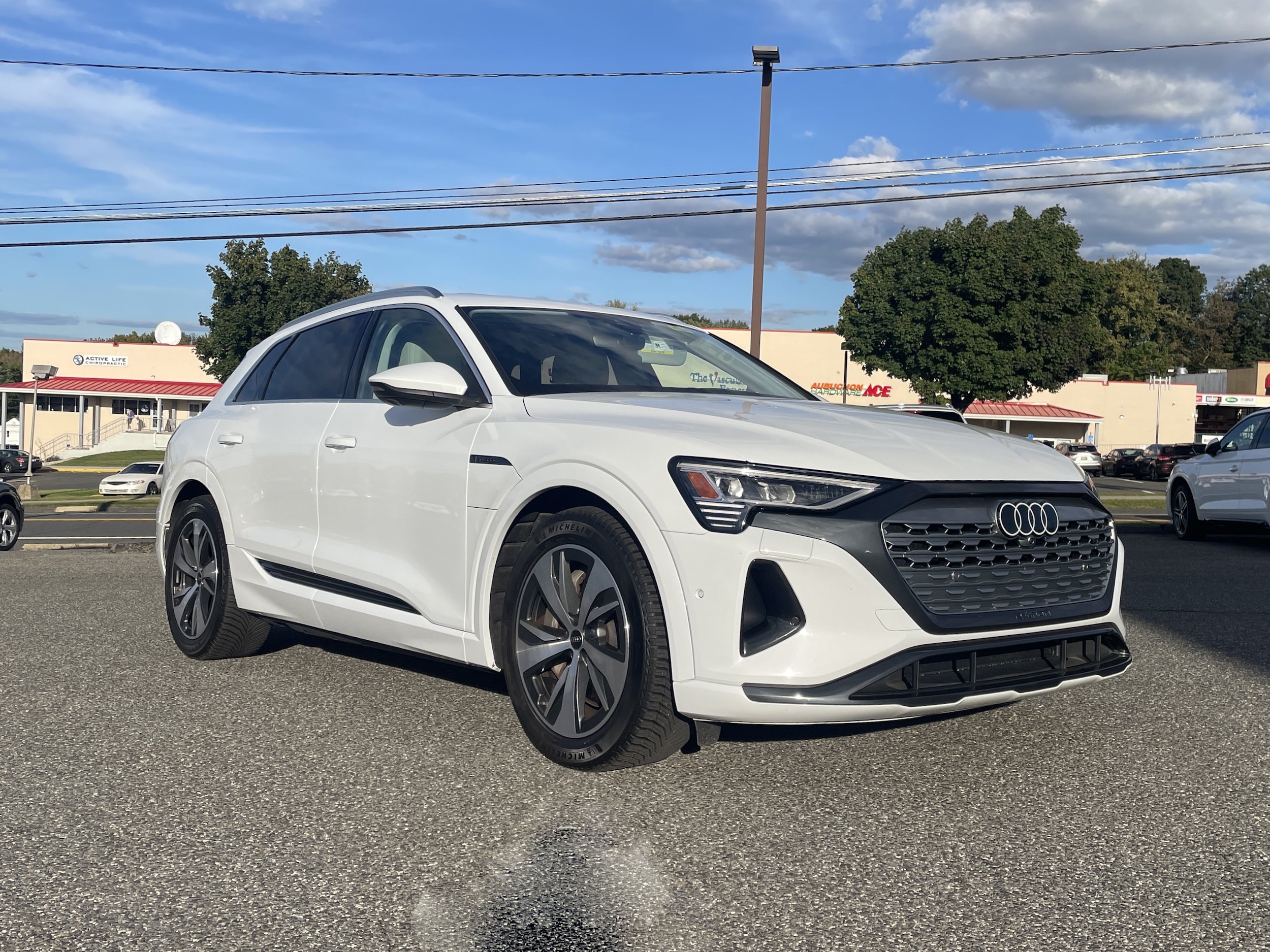 2024 Audi Q8 e-tron