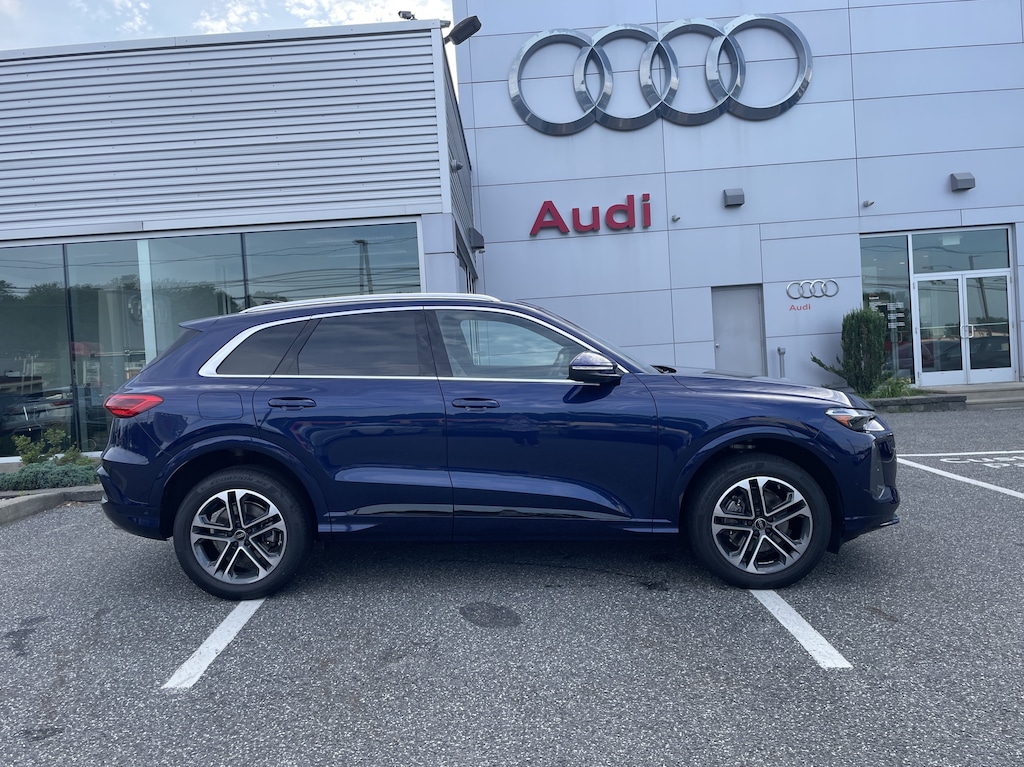 Certified 2025 Audi Q5 PREMIUM Premium 2.0 TFSI quattro