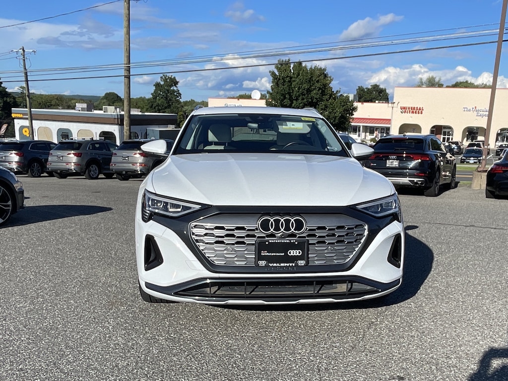Certified 2024 Audi Q8 e-tron PREMIUM PLUS Premium Plus quattro