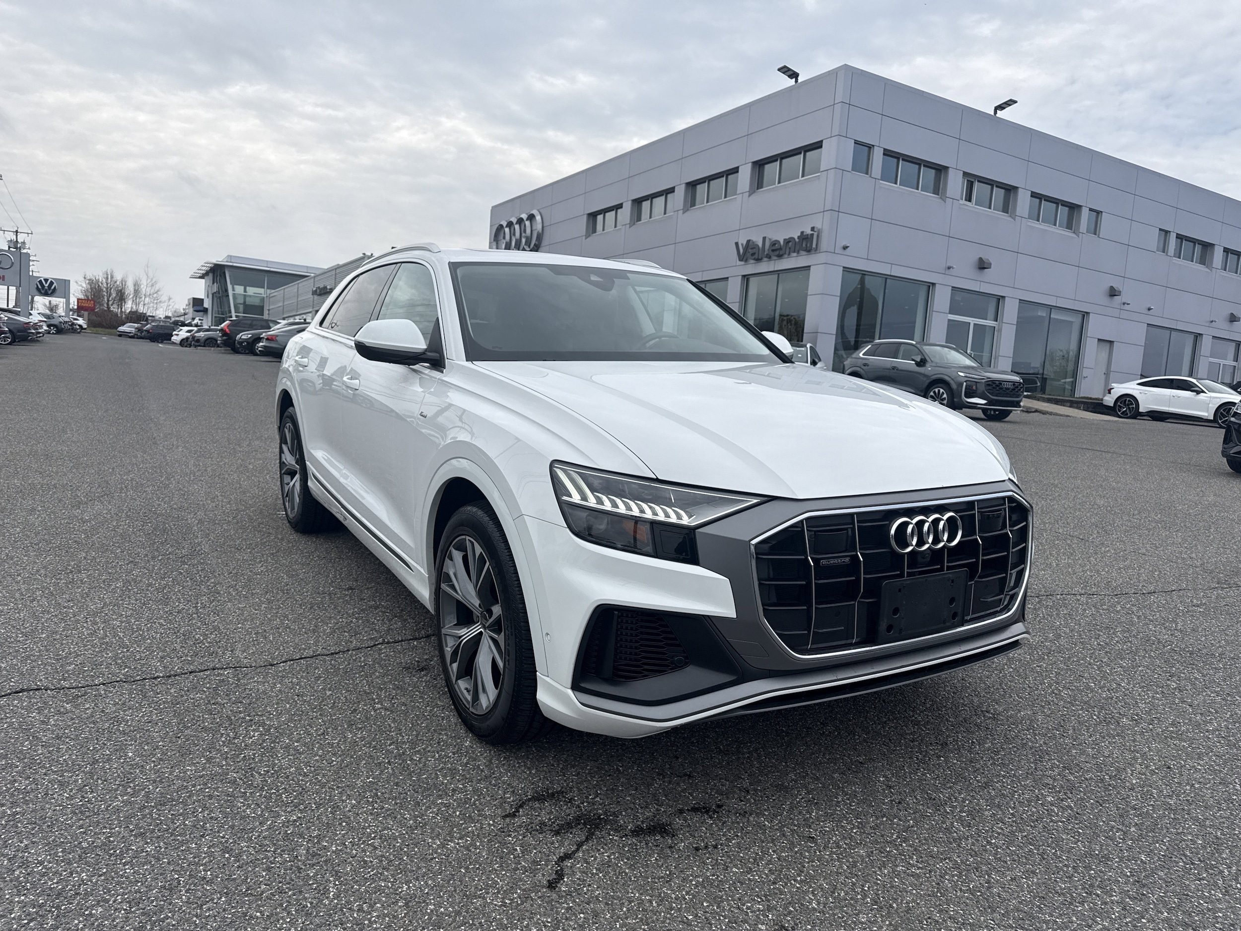 2023 Audi Q8