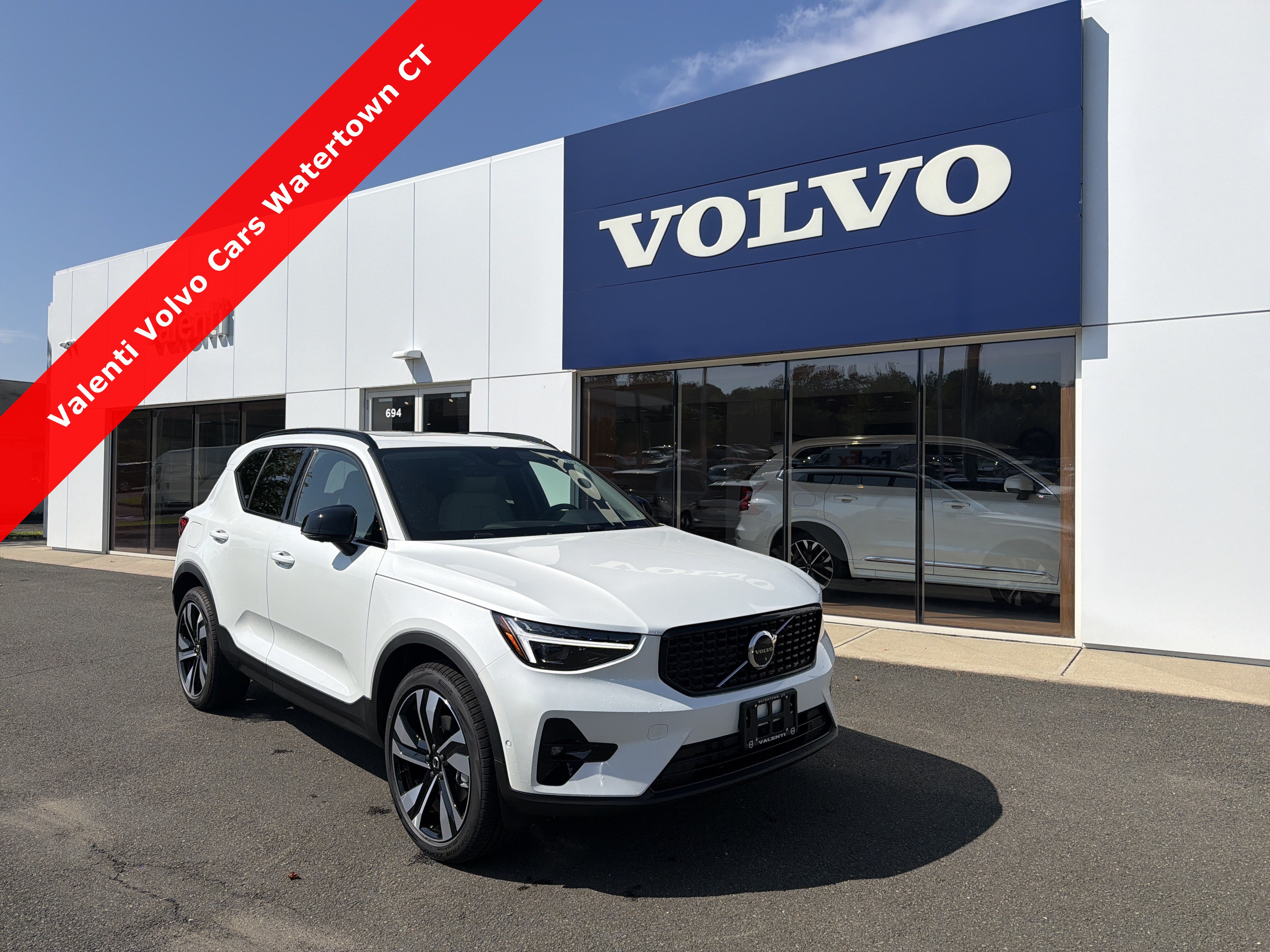 New 2026 Volvo XC40