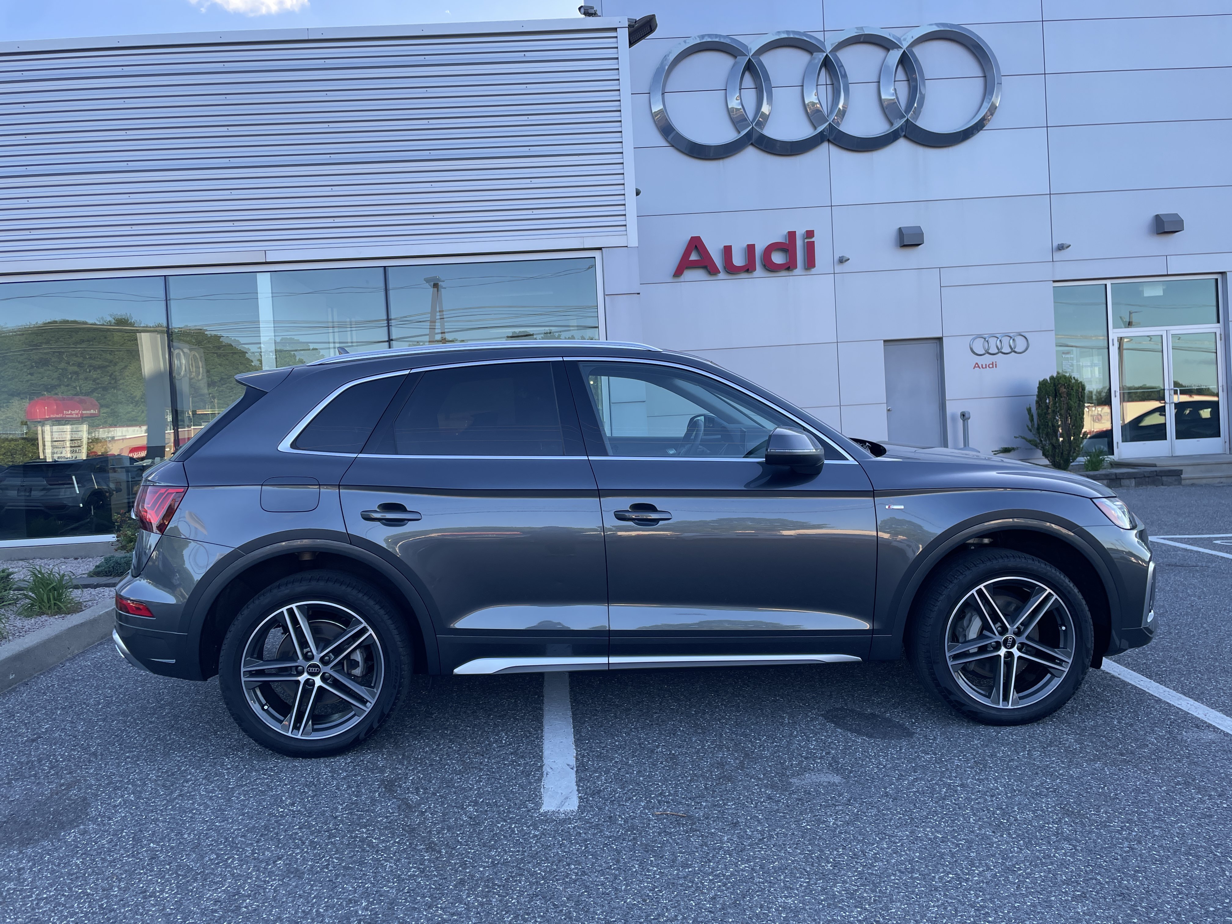 Certified 2024 Audi Q5 S LINE PREMIUM S line Premium 55 TFSI e quattro