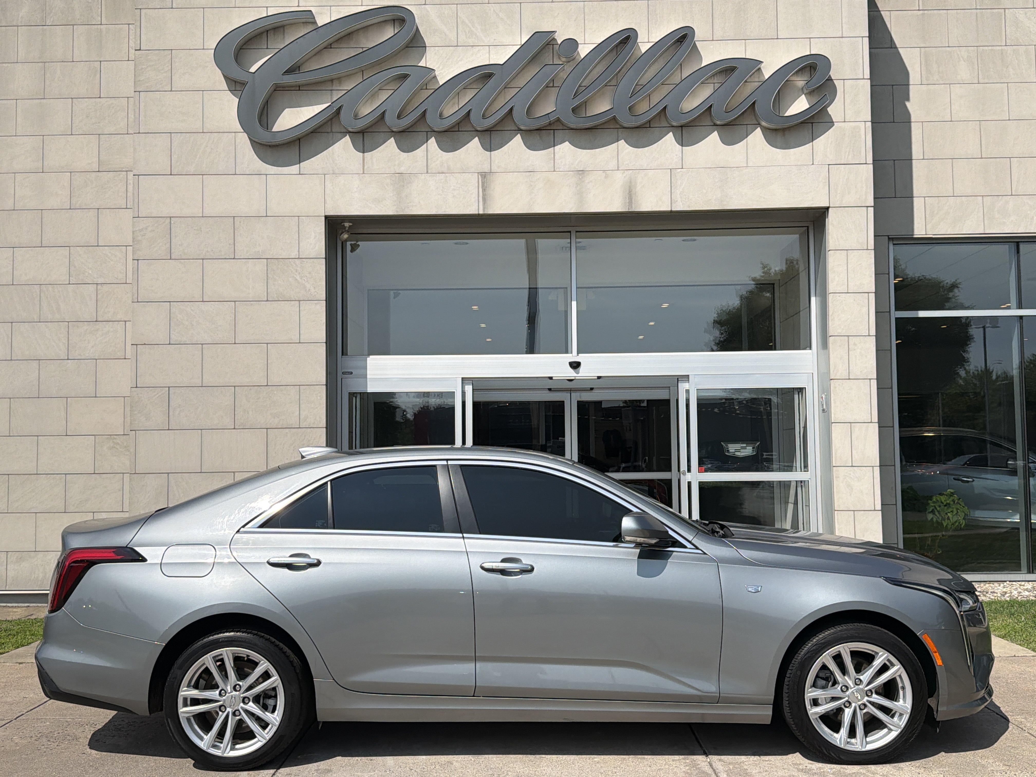 Used 2023 CADILLAC CT4 Luxury Sedan