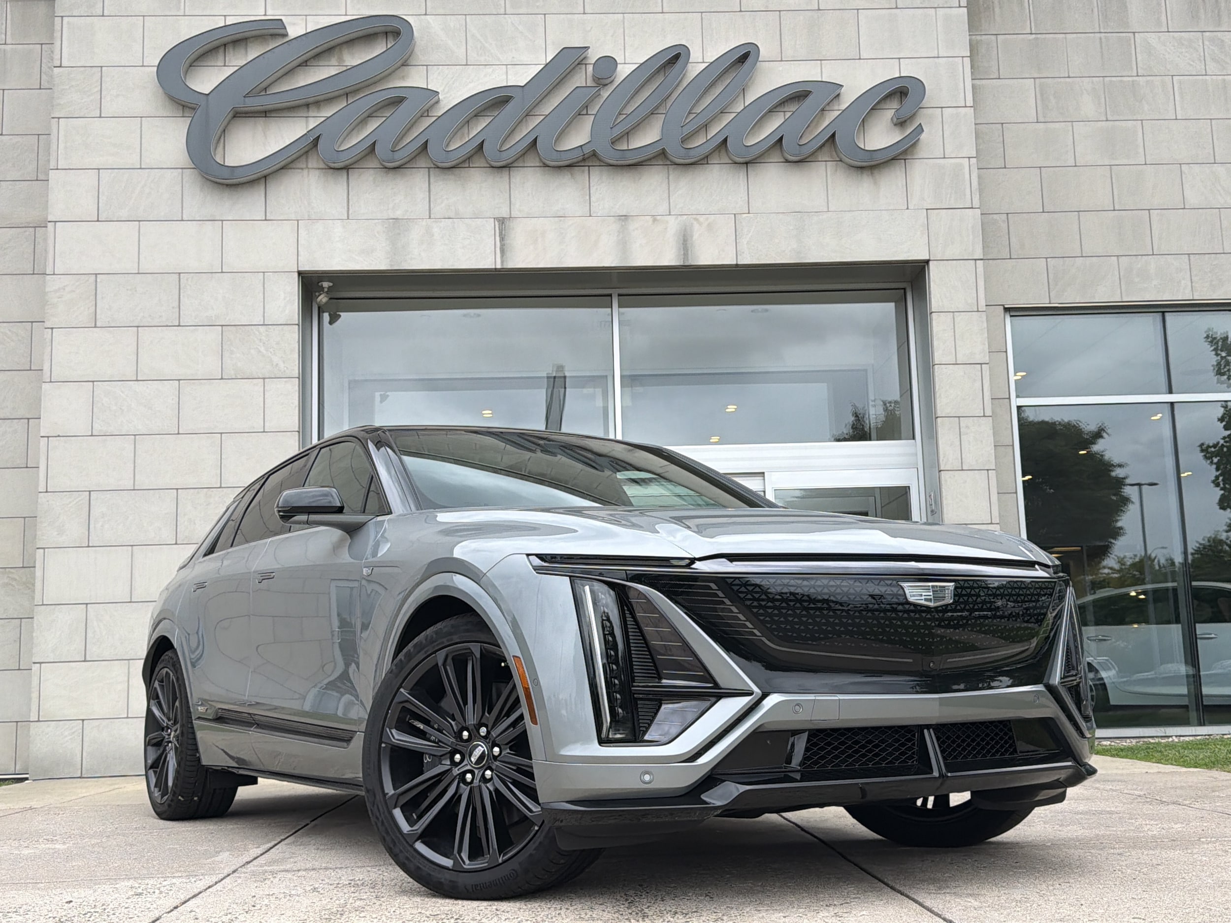 2026 Cadillac LYRIQ V