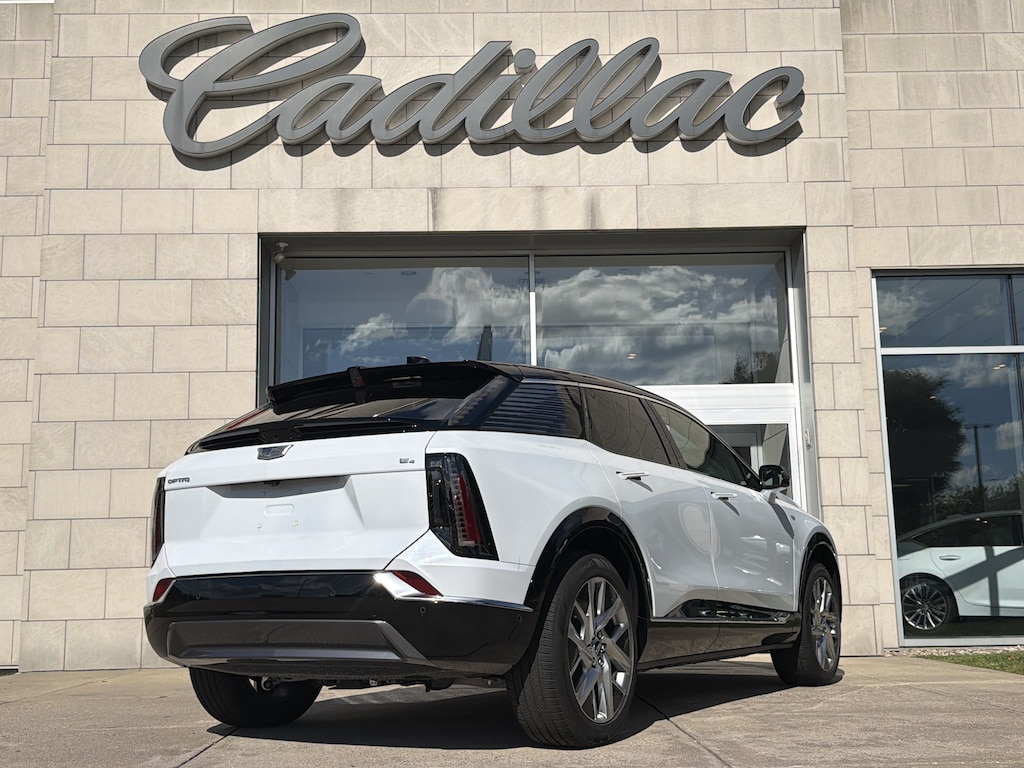 New 2027 CADILLAC OPTIQ