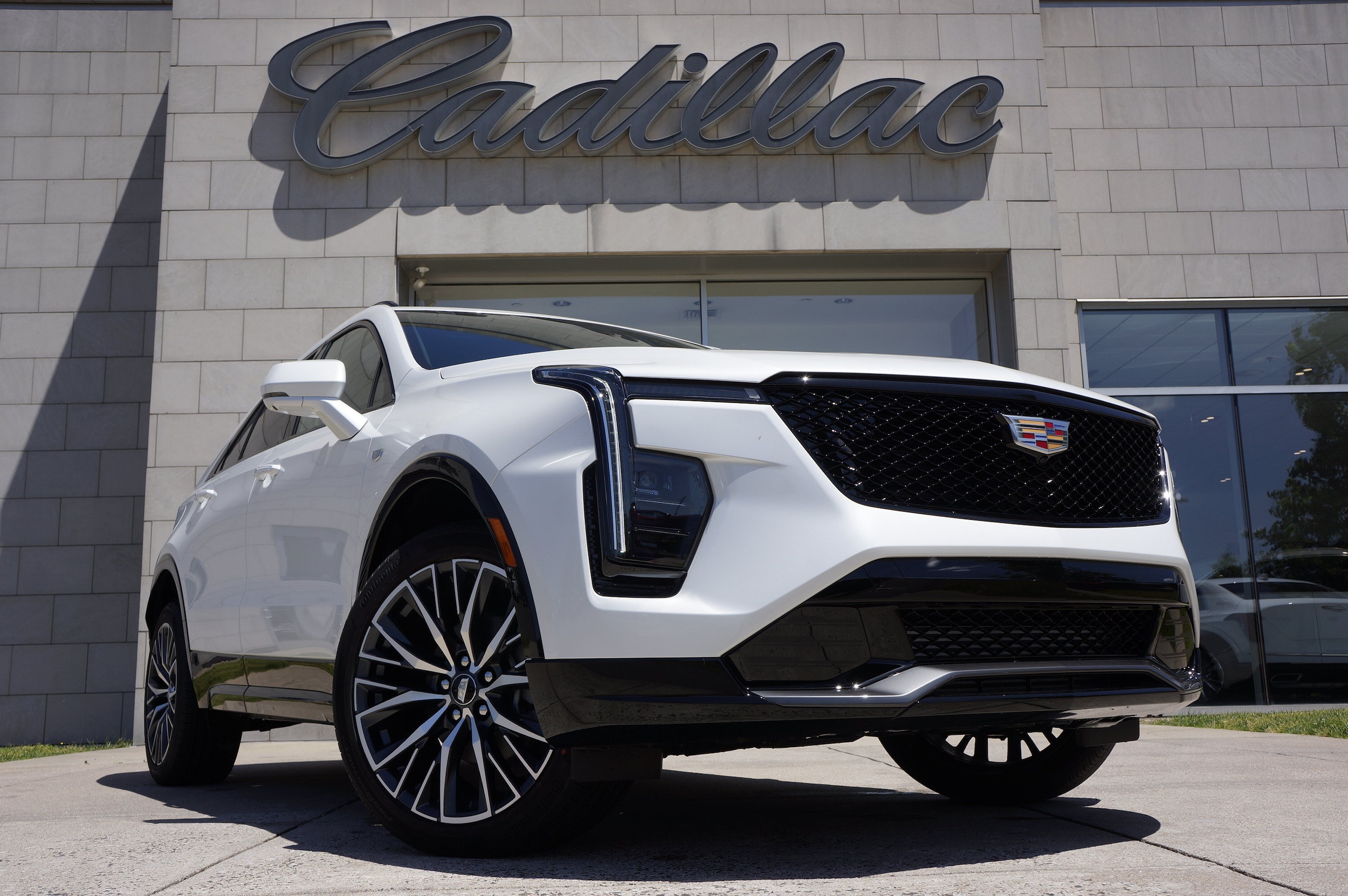 2024 Cadillac XT4