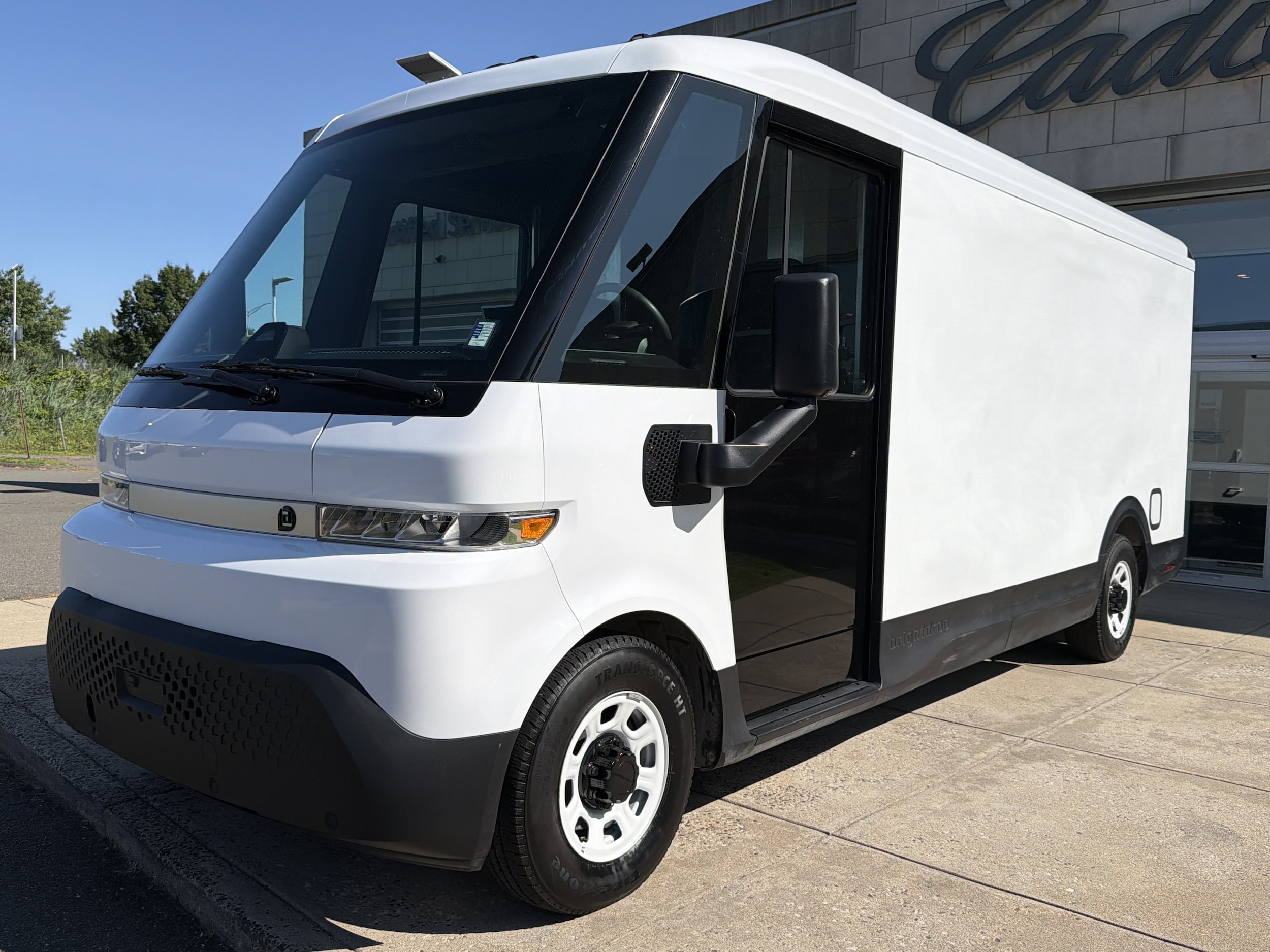 Used 2024 Chevrolet BrightDrop Zevo 600 with VIN 2G5ZJ3TY5R9101892 for sale in Hartford, CT