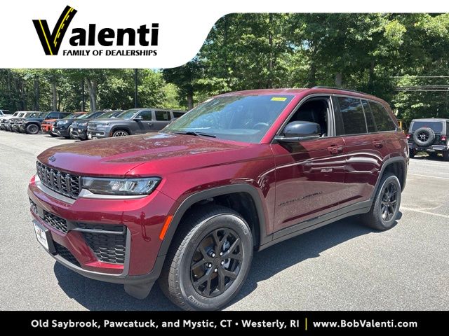2026 Jeep Grand Cherokee Altitude 4x4 Sport Utility