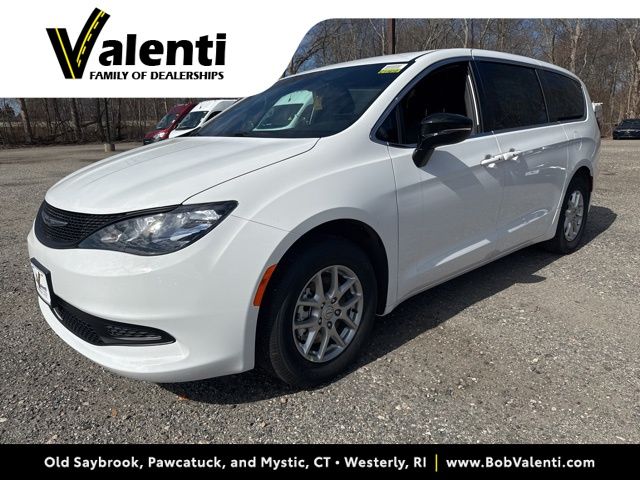 2026 Chrysler Voyager