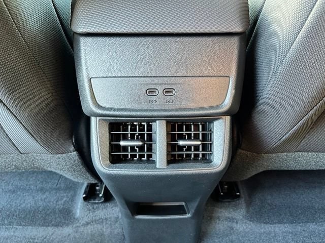 2026 Chevrolet Equinox LT - Photo 17