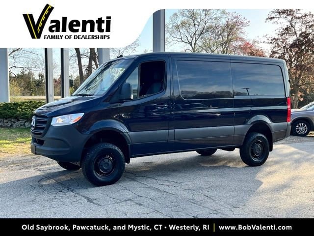 2024 Mercedes-Benz Sprinter Cargo Van