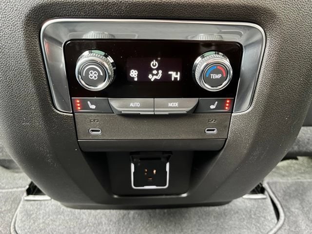 2025 Chevrolet Tahoe High Country - Photo 23