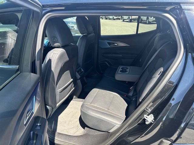 2025 Chevrolet Equinox EV LT - Photo 11