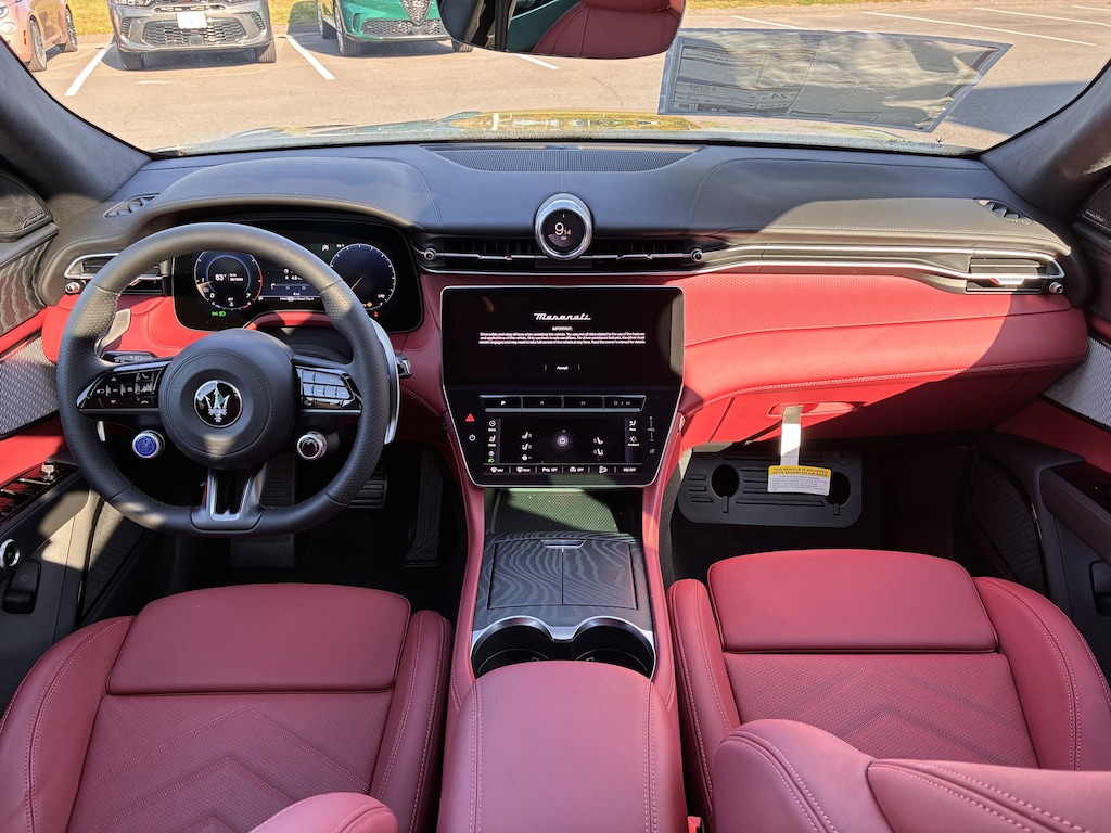 New 2025 Maserati Grecale AWD