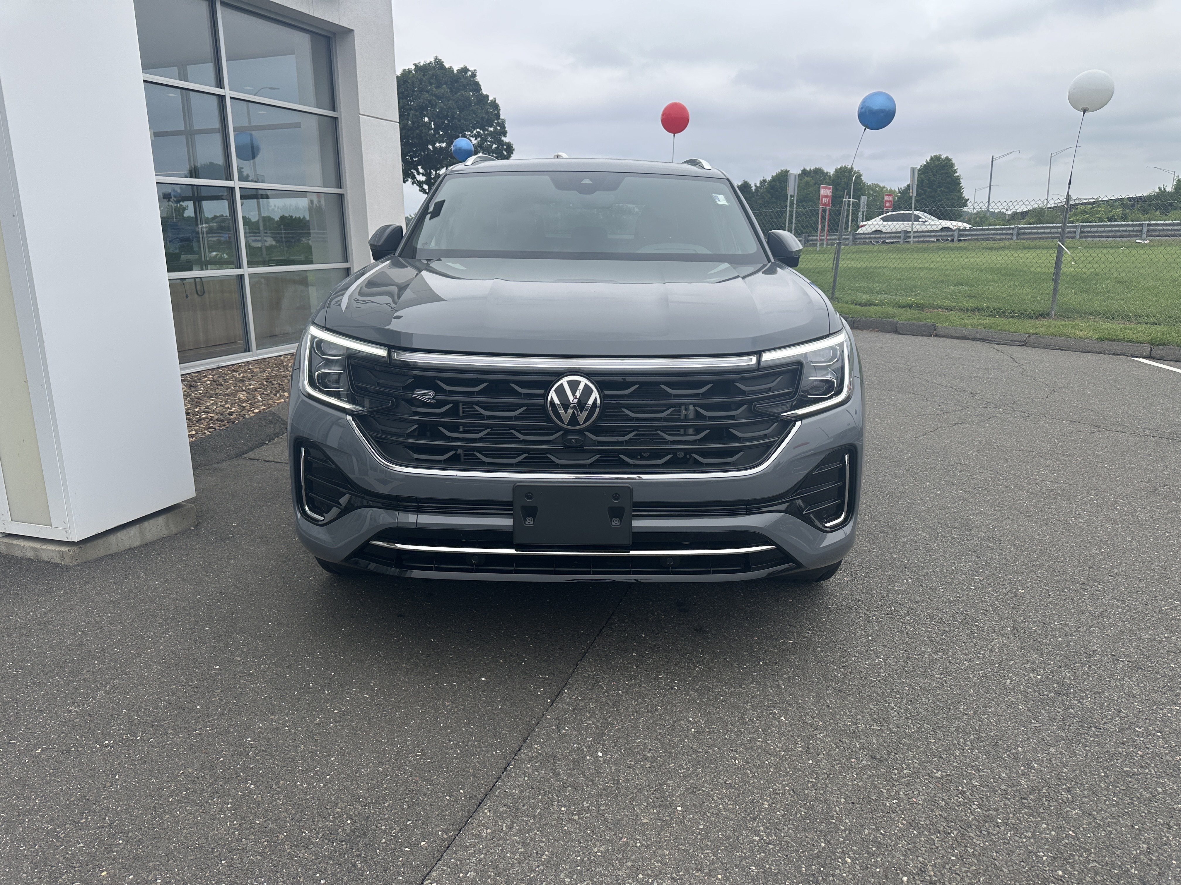 New 2026 Volkswagen Atlas Cross Sport 2.0T SEL Premium R-Line 2.0T SEL Premium R-Line 4MOTION